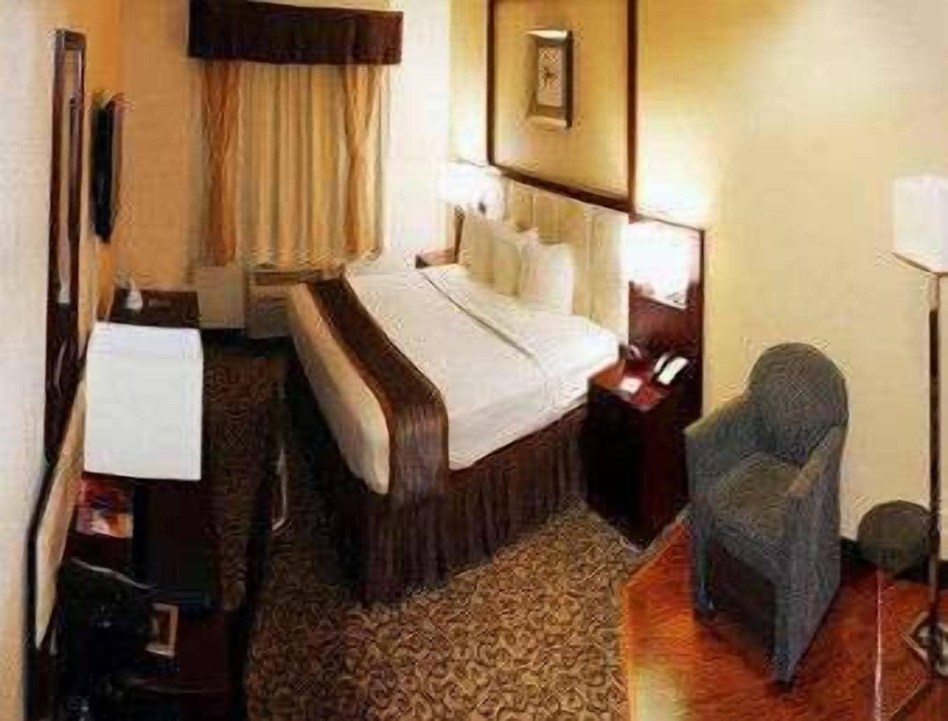 Baymont By Wyndham Columbia Fort Jackson Eksteriør billede